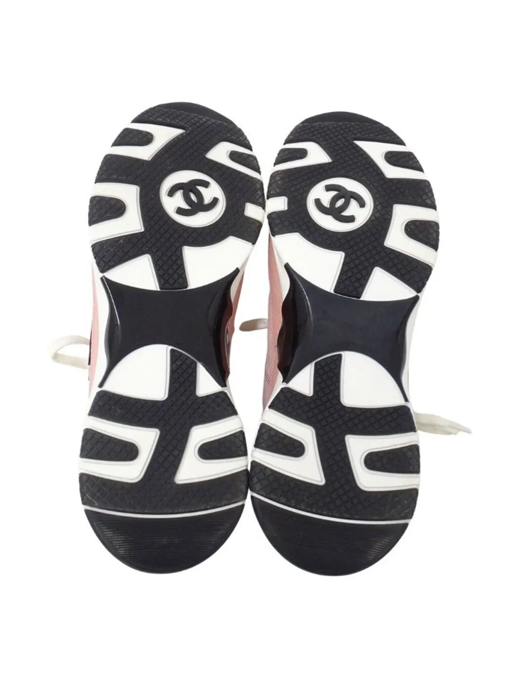 Chanel Sneakers Suede Pink CC Logo Casual